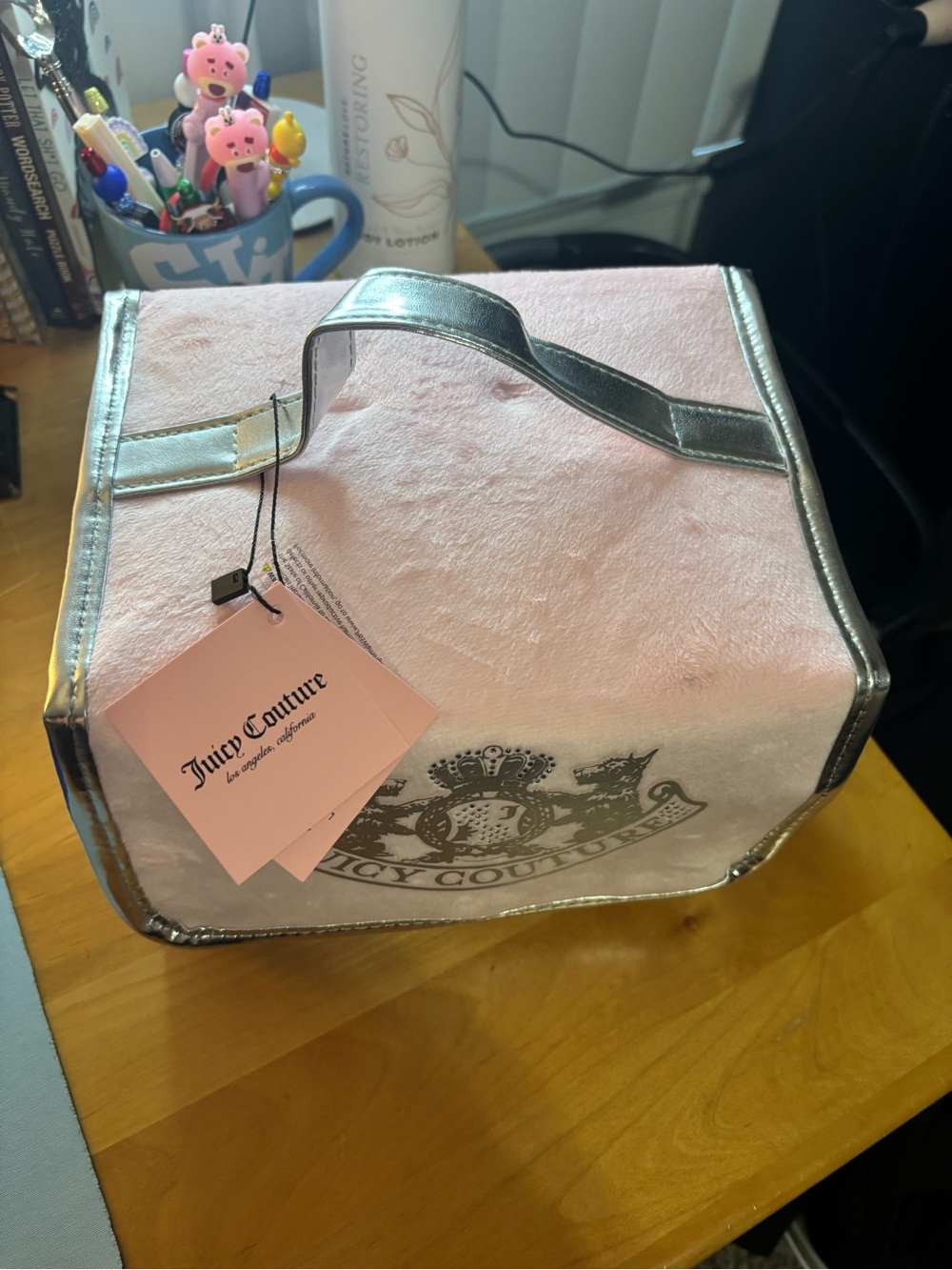 Juicy Couture Pink Velvet Cosmetic Train Case-NWT - Picture 2 of 6